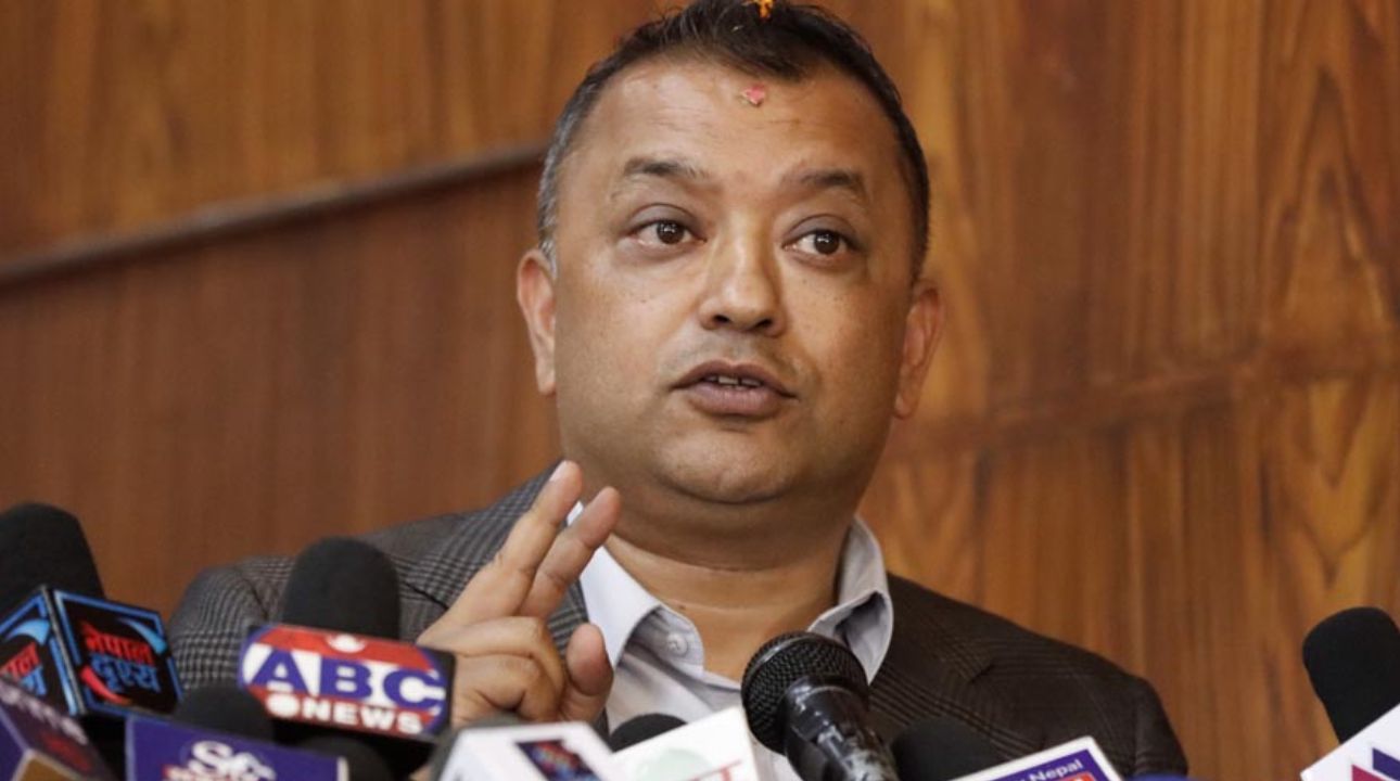 राष्ट्रपतिको  निणर्यको पक्षमा गगन थापा -" नागरिकता विधेयक फर्काउनै हुँदैनथ्यो भन्ने मलाई लाग्दैन"