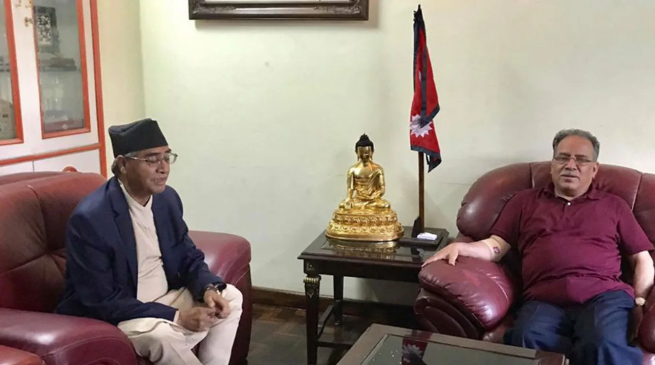 सत्तारुढ दलहरूको बैठक बस्नु अघि प्रचण्ड र देउवा  बिच भेटवार्ता - के  भयो कुराकानी ?