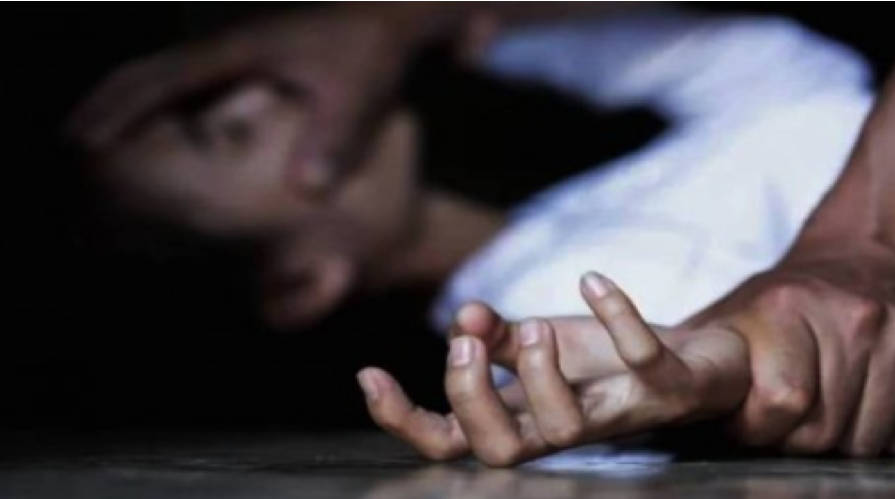 झापामा श्रीमान नभएको मौका छोपी  बलात्कृर गरेको आरोपमा एक जना पक्राउ