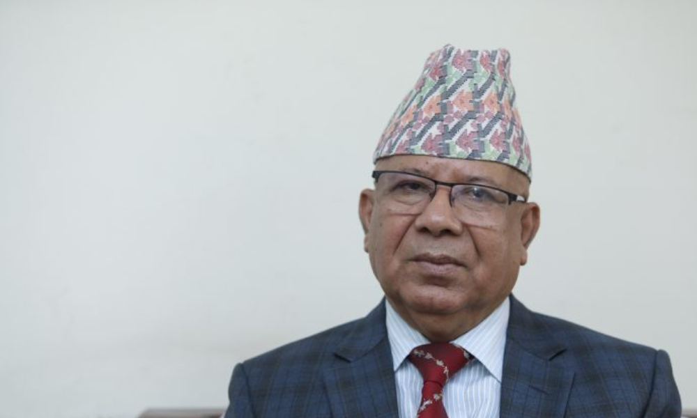 बालुवाटारबाट निस्किएलगतै माधव नेपालले बोलाए पदाधिकारी बैठक