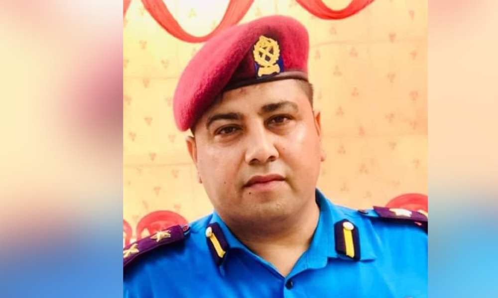 बुटवल इप्रकाका डीएसपी पक्राउ, ३५ तोला सुन र २५ लाख नगद बरामद