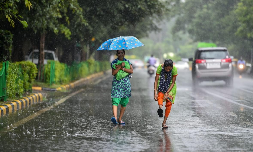 गण्डकी, कर्णाली र सुदूरपश्चिम प्रदेशका पहाडी भू-भागका एक-दुई स्थानमा हल्का वर्षाको सम्भावना