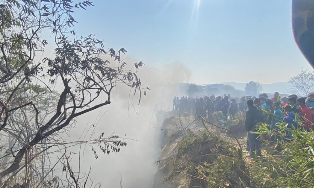 ६८ जना यात्रु बोकेको यतीको विमान पोखरामा दुर्घटनाग्रस्त