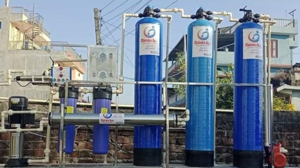 दुधिअवा माध्यमिक विद्यालयमा वाटर फिल्टर