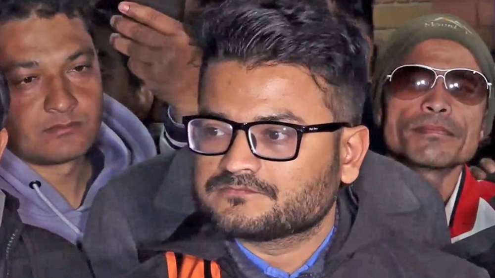 'गृह मन्त्रालय हाम्रो हो'