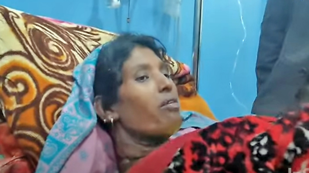 बाबुले पेट्रोल छर्किएर  आफ्नै २ वर्षे छोरा र श्रीमतीलाई आगो लगाए