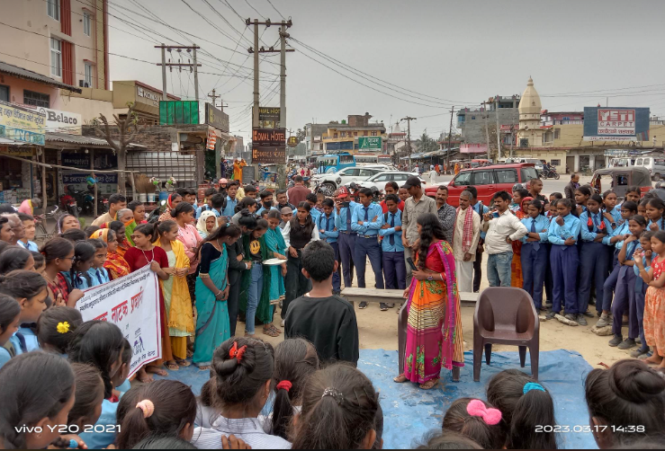 ढल्केवरमा बाल क्लब द्वारा सडक नाटक प्रदर्शन