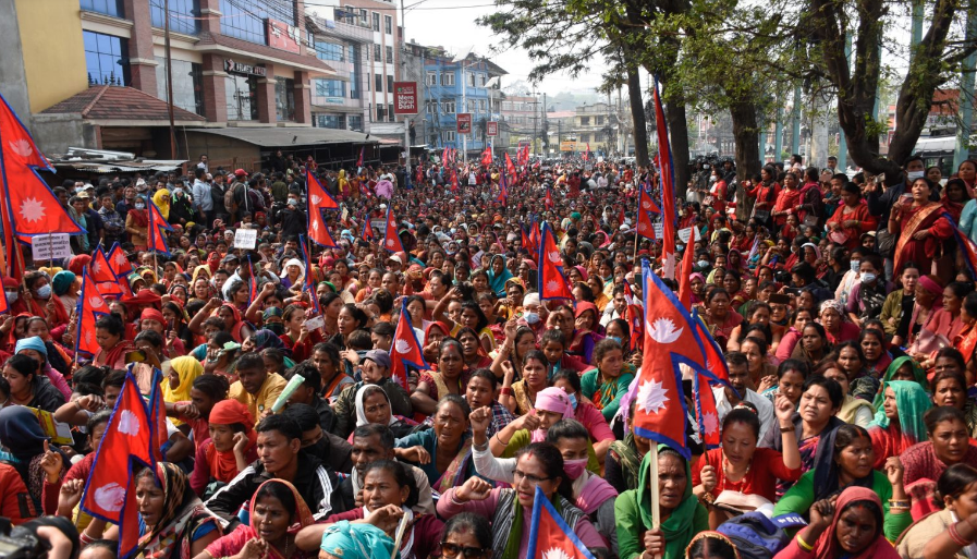 तीन पार्टीद्वारा मिटरब्याज पीडितको आन्दोलनमा ऐक्यबद्धता