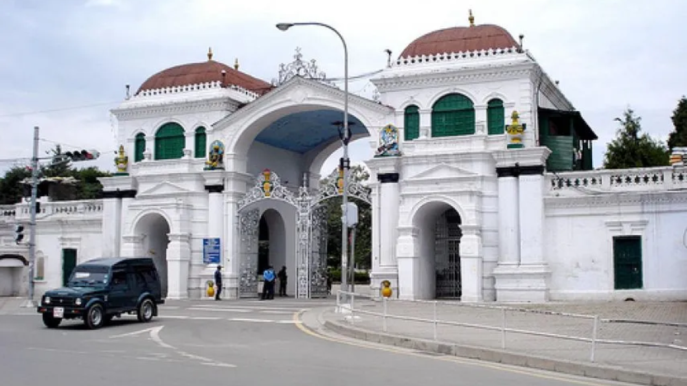  कर्मचारीहरूले गरे आन्दोलनको घोषणा, प्रधानमन्त्री पुष्पकमल दाहाल प्रचण्डलाई एसएमएस पठाउने