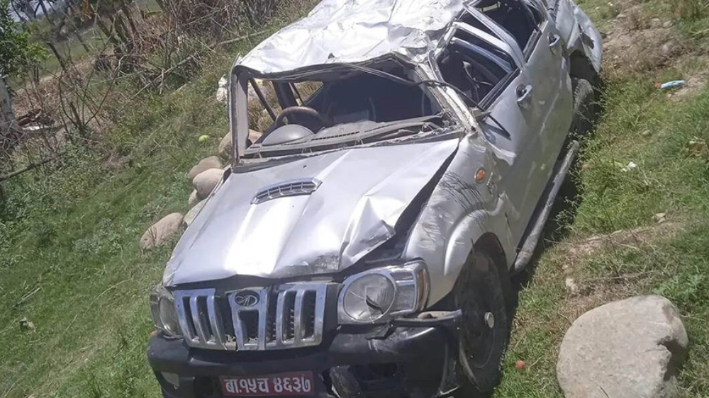 हरिद्वार दर्शन गरेर फर्किरहेका तीर्थ यात्री सवार गाडी दुर्घटना हुँदा १ जनाको मृत्यु