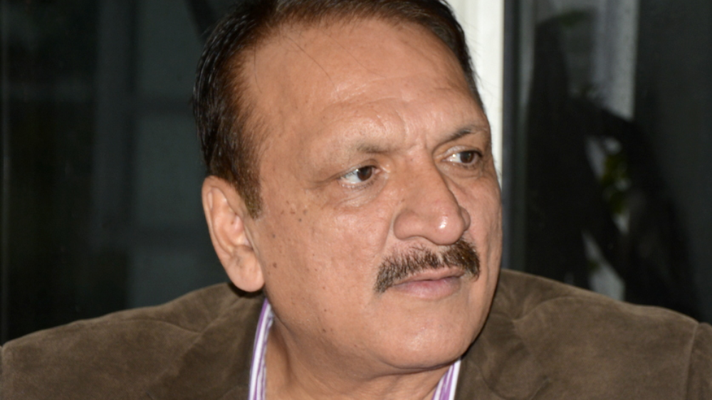 आगामी आर्थिक वर्षको बजेट १६ खर्ब , स्रोत खुम्चिएको अवस्थामा खर्च घटाउनुपर्ने बाध्यता