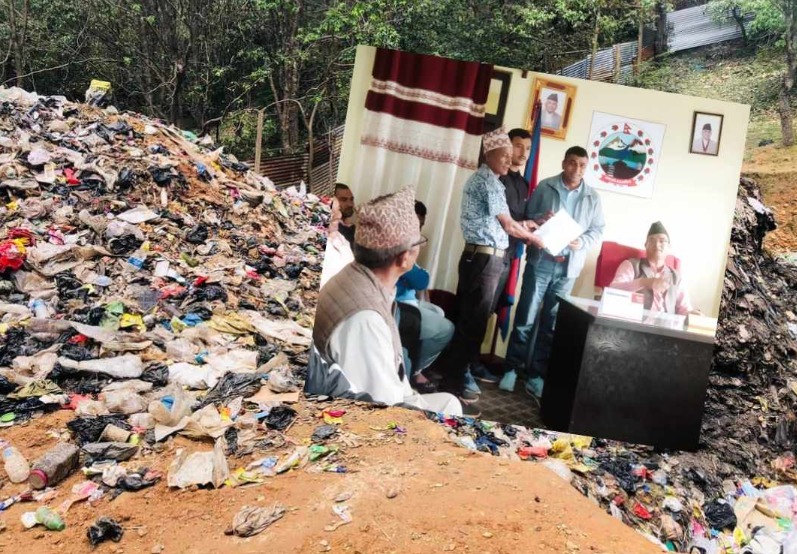 अमरगढी नगरपालिका बिरुद्ध स्थानीय  सडकमा उत्रिए