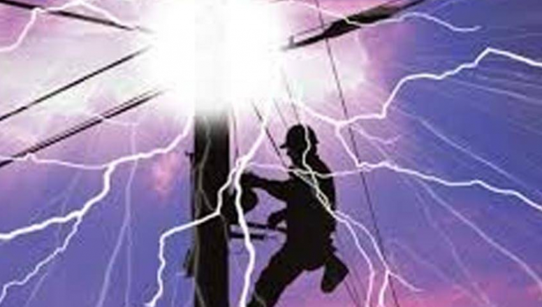 जोगबुढा विद्युत केन्द्रका कर्मचारी करेन्ट लागेर घाइते