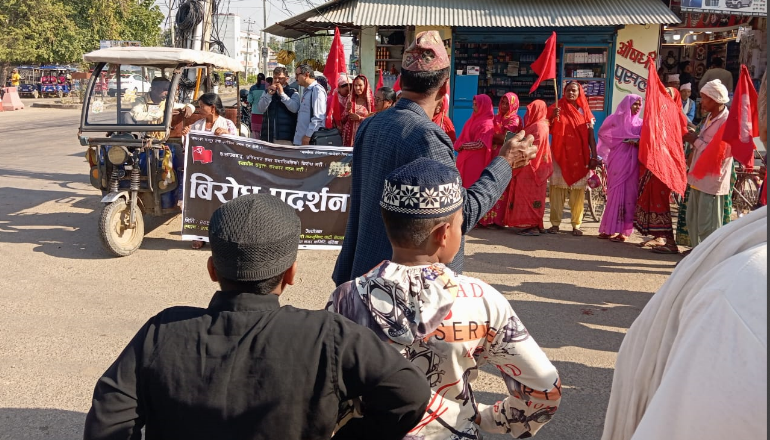 वर्दियाको गुलरियामा कोणसभा सम्पन्न