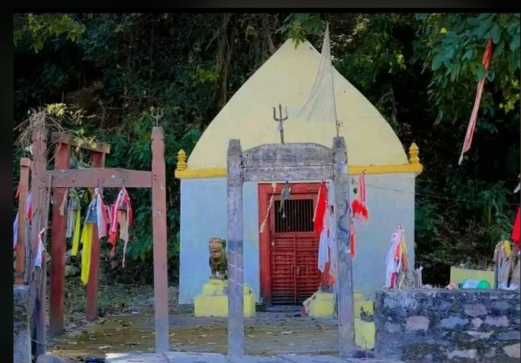 आलीताल गाउँपालीको वेवास्थाका कारण स्यालचौडी मन्दिर ओझेलमा