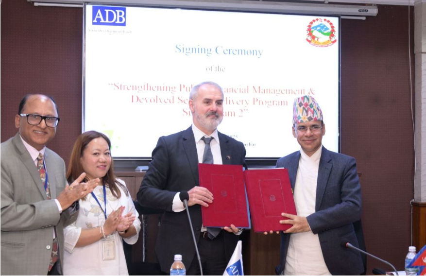 एडिबीसँग १३ अर्बको सहुलियतपूर्ण ऋण सम्झौता