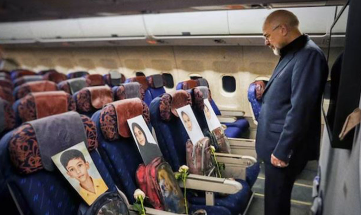 विमानमा बालबालिकाका तस्बिर राखेर इरानी वार्ता टोली इस्लामावाद पुग्यो