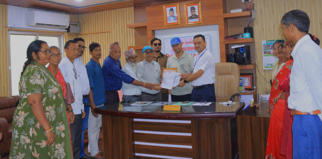 पुर्जाको जग्गा २० वर्ष सम्म किसानले उपभोग गर्न नपाए पछि सिडियो लाई वुझाए ज्ञापनपत्र