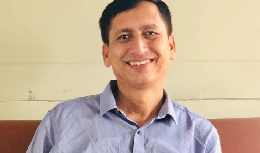प्रदेश साँसद धर्मराज पाठकलाई एमालेले सभापति वाट हटायो